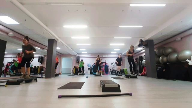 КРУГОВАЯ ТРЕНИРОВКА \ СИЛОВАЯ ТРЕНИРОВКА \ УПРАЖНЕНИЯ ДЛЯ ПОХУДЕНИЯ смотреть онлайн