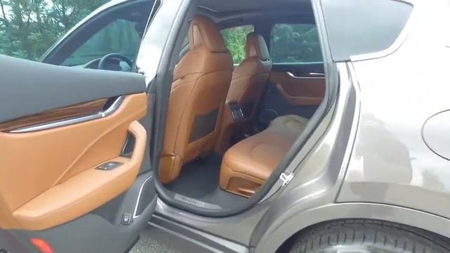 2017 Maserati Levante Live Roswell GA HX252128 смотреть онлайн