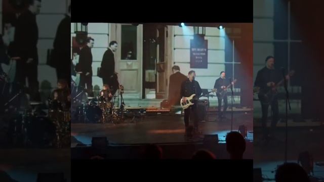 Бездельник-Виктор Цой и группа Кино смотреть онлайн