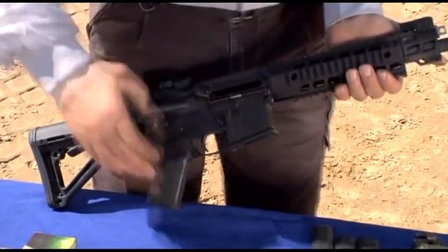 Sig-Sauer - SIG516 torture test and field strip смотреть онлайн