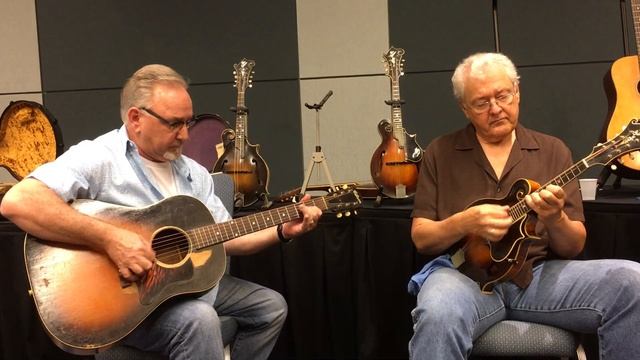 Tony Williamson "Red Apple Rag" 2017 IBMA смотреть онлайн