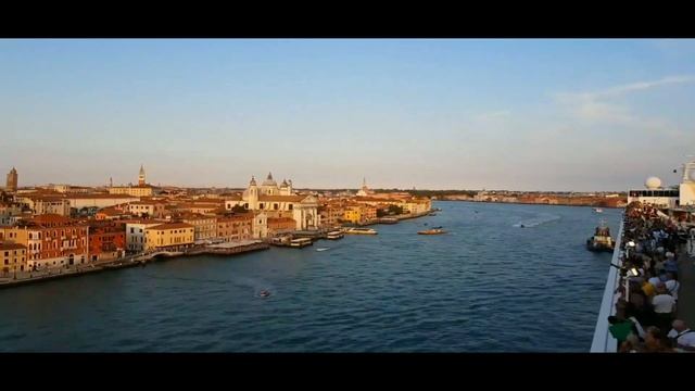 View from on board MSC Opera | Leaving from beautiful Venice at sunset смотреть онлайн