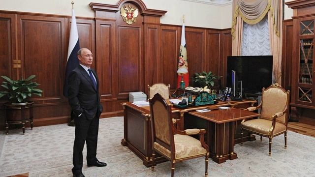 Диванная студия троллинг-сюжетов. Выпуск - 27 - "Позвони мне... позвони" смотреть онлайн