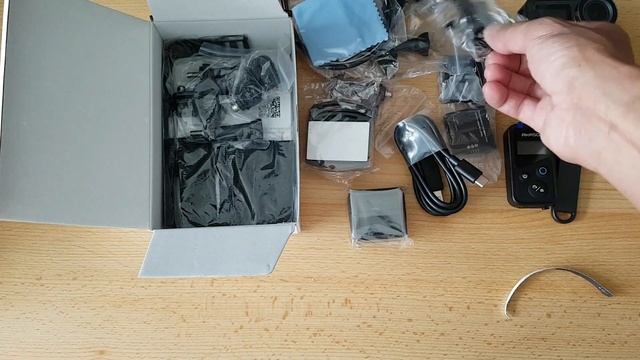 Unboxing Akaso Brave 8