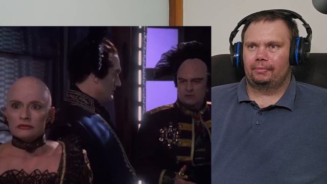 Babylon 5 "Signs and Portents" 1x13 REACTION!!! (A Very Interesting Episode) смотреть онлайн