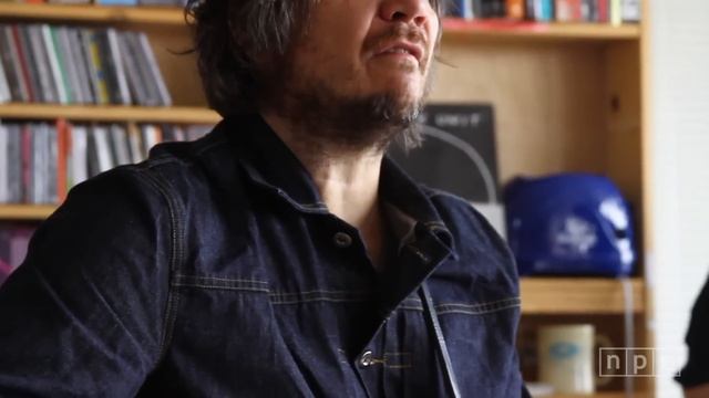 Wilco: NPR Music Tiny Desk Concert смотреть онлайн