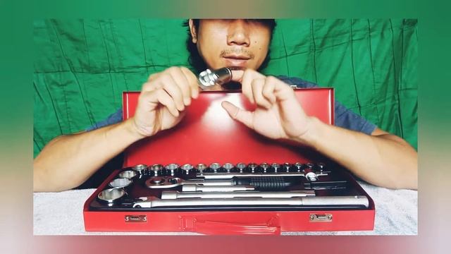 24 pc Chrome Vanadium Socket Wrench Set смотреть онлайн