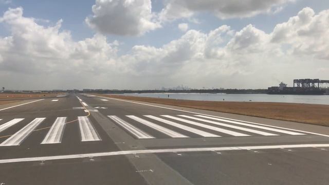 FLYING OUT OF SYDNEY, NSW - Amazing footage of Sydney, Harbour, Opera House смотреть онлайн