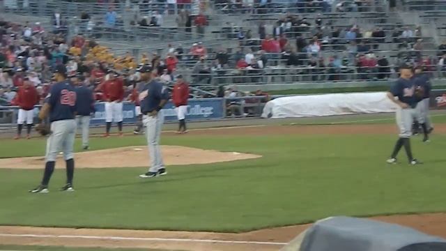 Lehigh Valley Iron Pigs vs Gwinnett Braves - a fight - June 5, 2012 смотреть онлайн