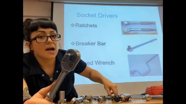 Sockets and socket drivers смотреть онлайн