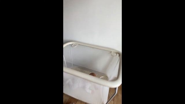 Nurturally - The Sports Bra of Pumping Bras - Grabbing the Baby смотреть онлайн