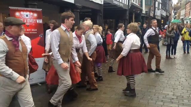 Winchester Musicals and Opera Society in Winchester High Street смотреть онлайн