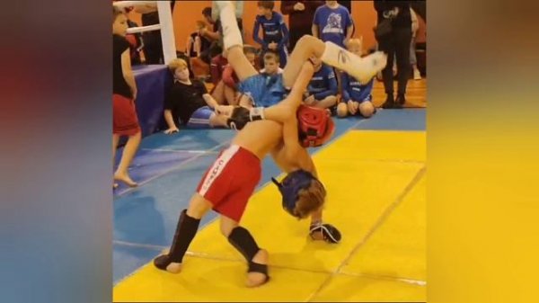 турнир ММА дети