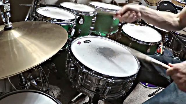 DRUM DEMO: Vintage 14" x 5.5" Pearl Chrome Over Steel 10 Lug Snare Drum смотреть онлайн