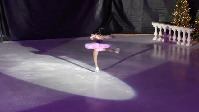 45th Nutcracker on Ice at Robert Crown -Sugar Plum Fairy смотреть онлайн