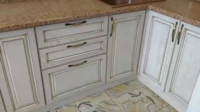 Кухня из массива Алевтина