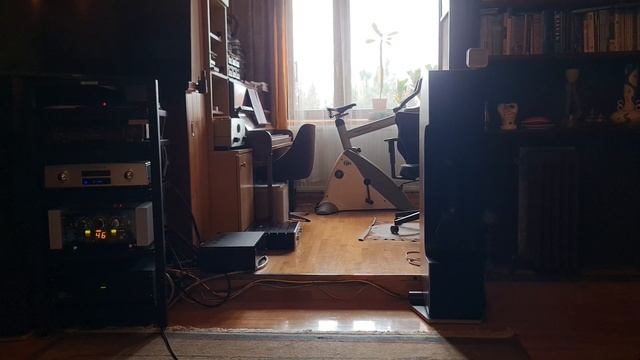ASR Emitter 1.3 HD Akku, Opera Consonance Reference 2.3, Synthese 2 смотреть онлайн