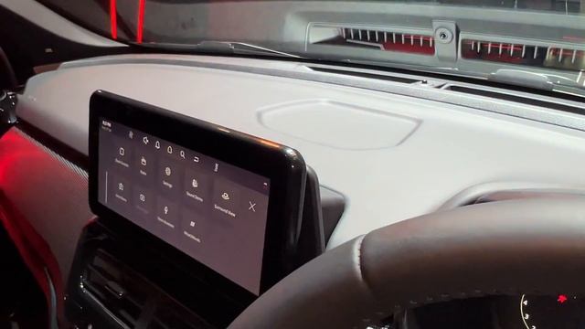 Tata Safari & Harrier with ADAS | 2023 Auto Expo | MotorBeam смотреть онлайн