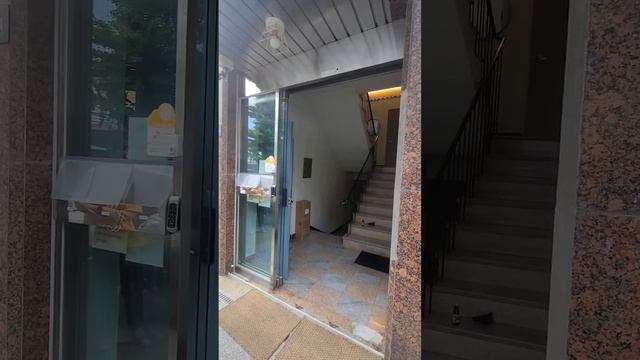 Cửa tự động 2 cánh trượt về một bên смотреть онлайн