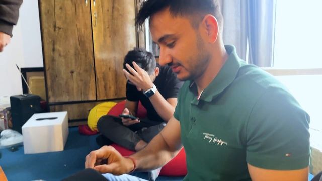 I Spent A Day With Apple Vision Pro In Public😱 @techmastershort смотреть онлайн