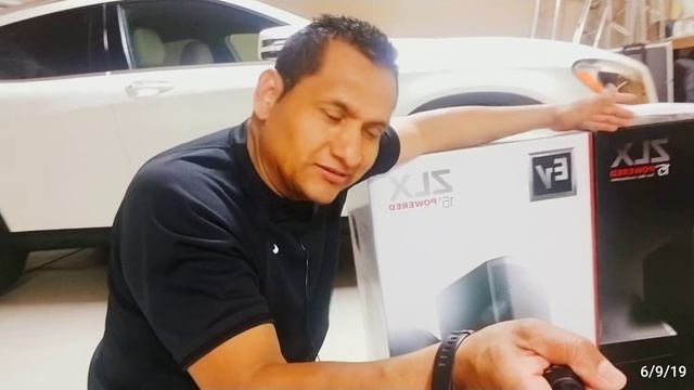 Electro-Voice ZLX-15P смотреть онлайн