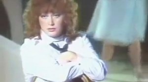 Алла Борисовна Пугачева*великая хозяйка этой белой двери!