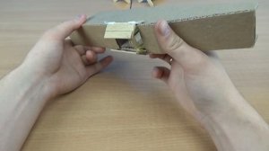 НУБ ВЗОРВАЛ БАЗУ ЗЛЫХ ВРАГОВ ! КАК СДЕЛАТЬ САМОЛЕТ ИЗ КАРТОНА БОМБАРДИРОВЩИК МАЙНКРАФТ В ЖИЗНИ ! DIY