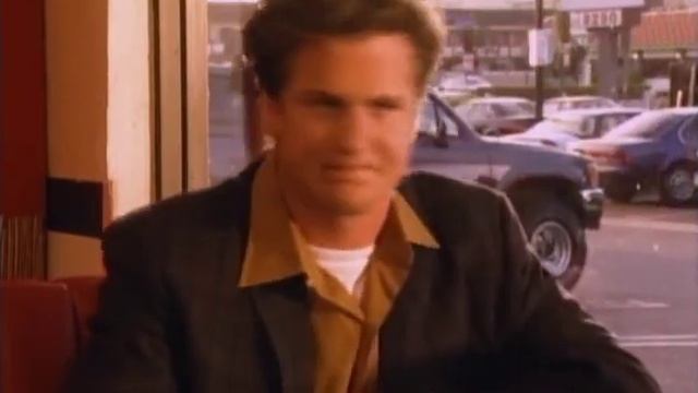 Strip Mall S01E01 Pilot смотреть онлайн