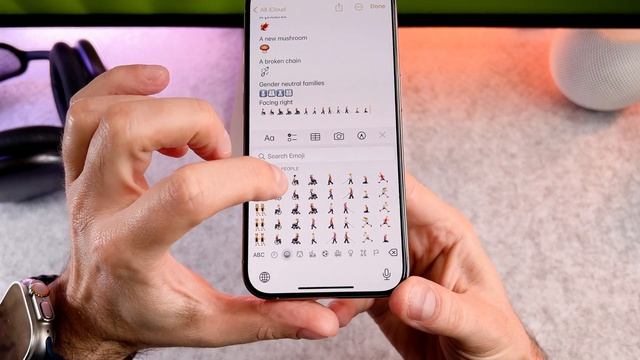 iOS 17.4 New Emojis смотреть онлайн