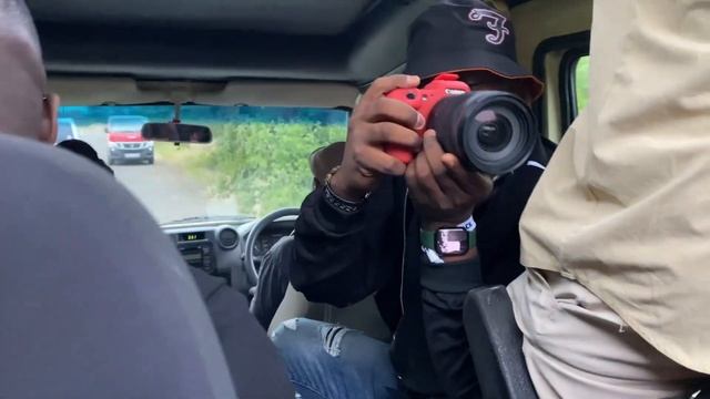 I Visited Nairobi Kenya 🇰🇪 For the first time|Giraffe Center, Safari + YouTube Creators Day. смотреть онлайн