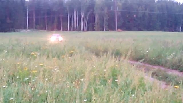 Форвард сафари 540 в поле на глине смотреть онлайн