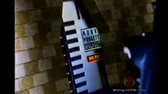 Malaguti F15 Firefox Promo смотреть онлайн