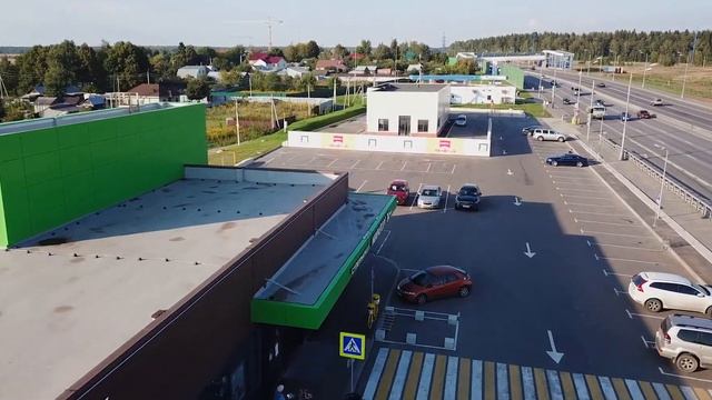 Десна (fm.moscow) - объект розничной торговли ежедневного посещения и фастфуд-ресторан