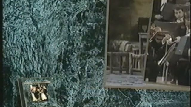 A Night at the Opera CD commercial - December 1993 смотреть онлайн