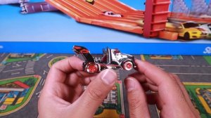 RIG STORM TRACK TEST & REVIEW - Hot Wheels