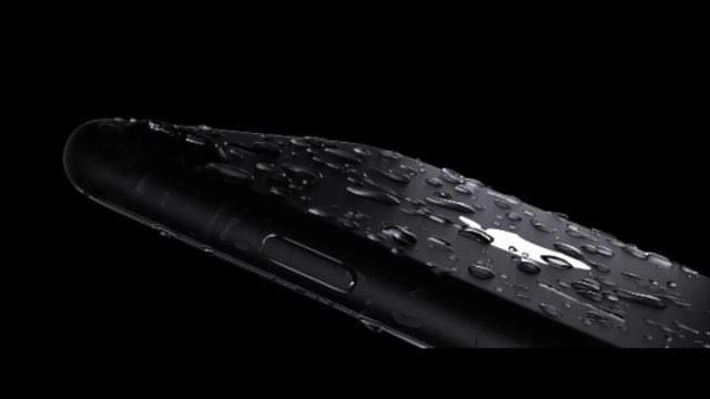 Apple iPhone 7 and iPhone 7 Plus Official | iPhone is now WATER RESISTANT смотреть онлайн
