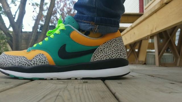 Nike Air Safari "Emerald Green" ON FEET!!! 👟👟👟 смотреть онлайн