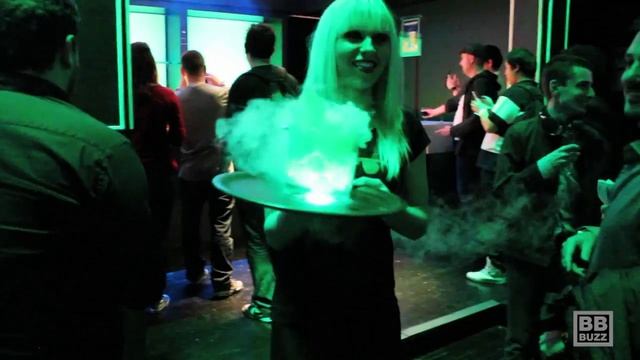 INJUSTICE PARTY! смотреть онлайн