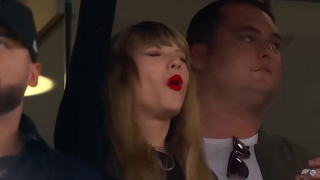 NFL GOES TO THE OPERA смотреть онлайн