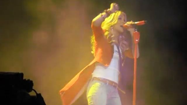Carrie Underwood - Before He Cheats.MOV смотреть онлайн
