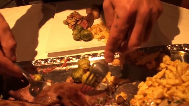 I video di fashionchannel.ch: "Locanda del Giglio a Roveredo" sella di capiriolo alla baden baden смотреть онлайн