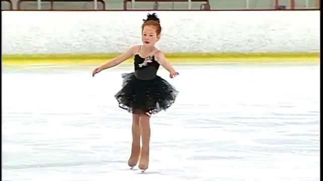 Swan Lake Ariella Kyara Covalin-Mizrahi figure skater (age 6) смотреть онлайн