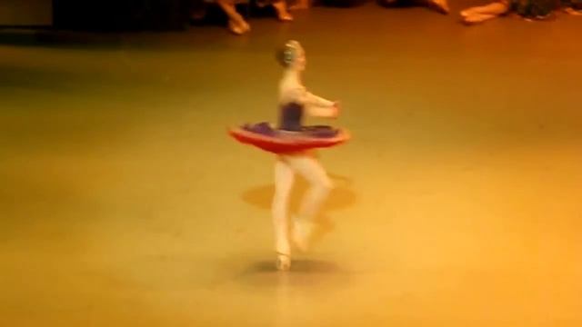 Gamzatti Variation & Fouettés (Charline Giezendanner) - La Bayadère - Opéra Bastille 11/04/12 смотреть онлайн