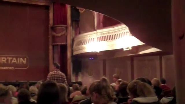 Our seats at The 39 Steps смотреть онлайн
