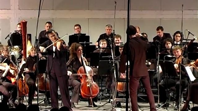 Musica Aeterna plays Tchaikovsky- Violin Concerto 2 смотреть онлайн