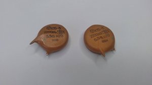 Разбираю конденсатор К15-5 и показываю его конструкцию