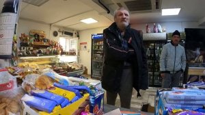 Владыка со смены, Жизнь общажная, Каша для нищих, Женщина Витаса, Шашлык для байкера, Надя, Шмель'