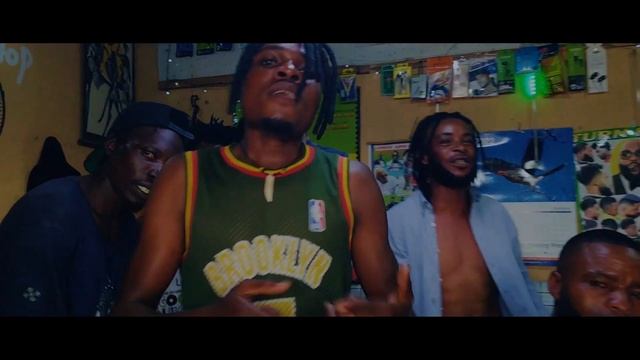 Chipple Dizzy- Machete (Official Music Video) смотреть онлайн