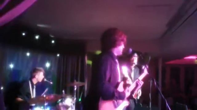 The Rivieras surf medley Wipeout Surfin Safari Dick Dale смотреть онлайн