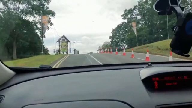 Travel vlog! Weekend trip to West Midlands Safari Park. Travel with us! смотреть онлайн